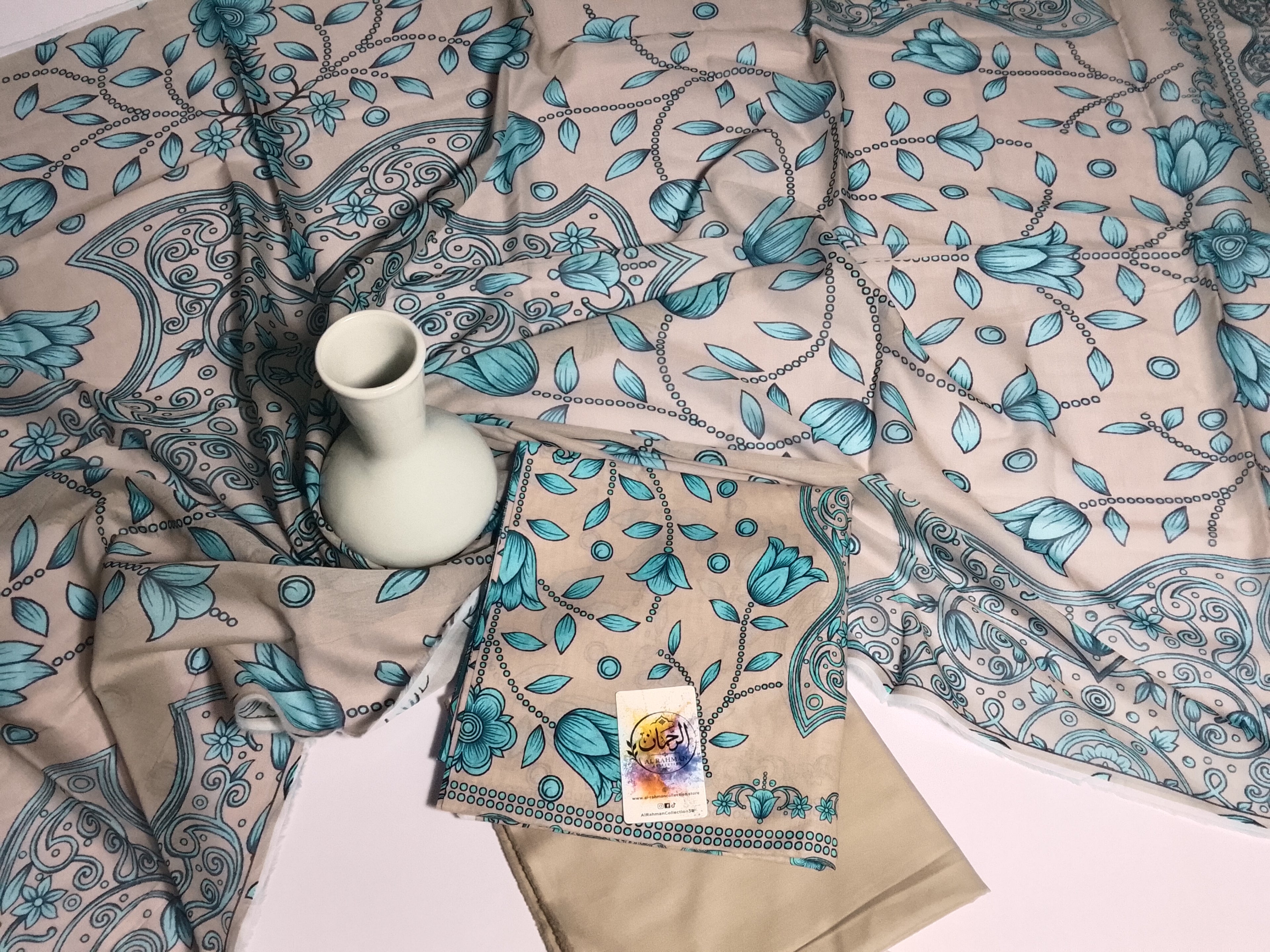 Elegant Cream Beige Unstitched 3 Piece Lawn Suit